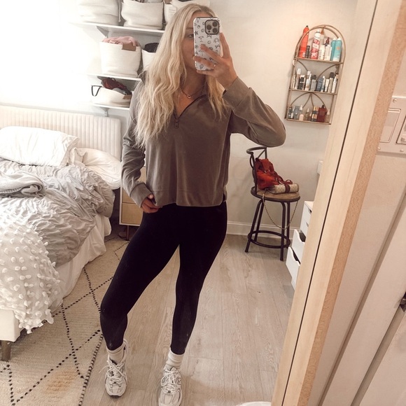 ATHELTA half zip S - Picture 1 of 11